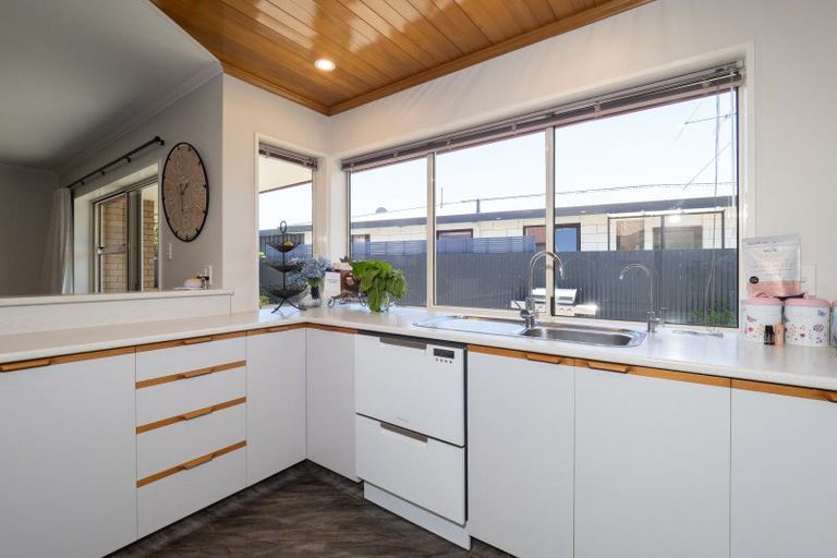 Photo of property in 27 Nursery Drive, Tinwald, Ashburton, 7700