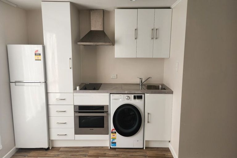 Photo of property in 323 Mazengarb Road, Paraparaumu, 5032