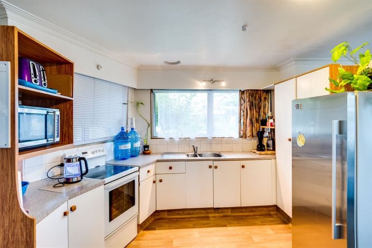 Photo of property in 14 Saint Pauls Place, Tamatea, Napier, 4112