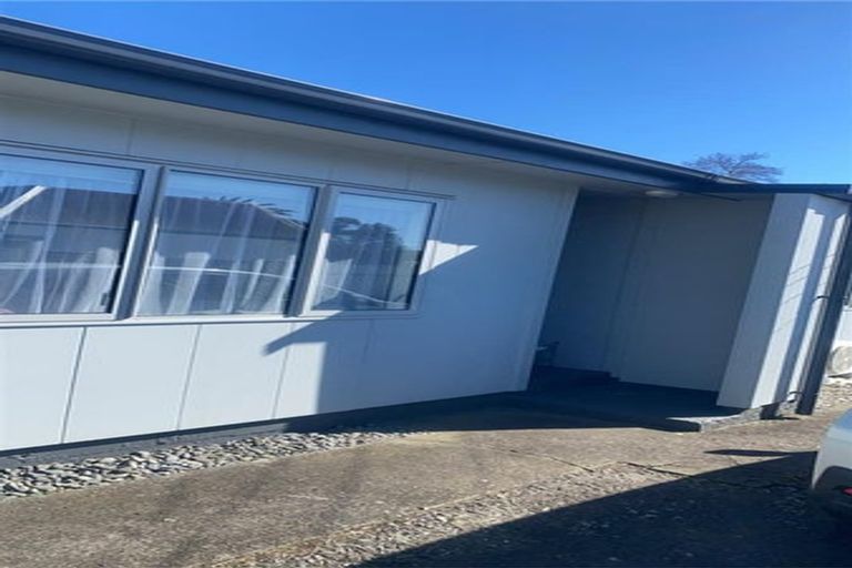 Photo of property in 40a-b Belt Road, Moturoa, New Plymouth, 4310
