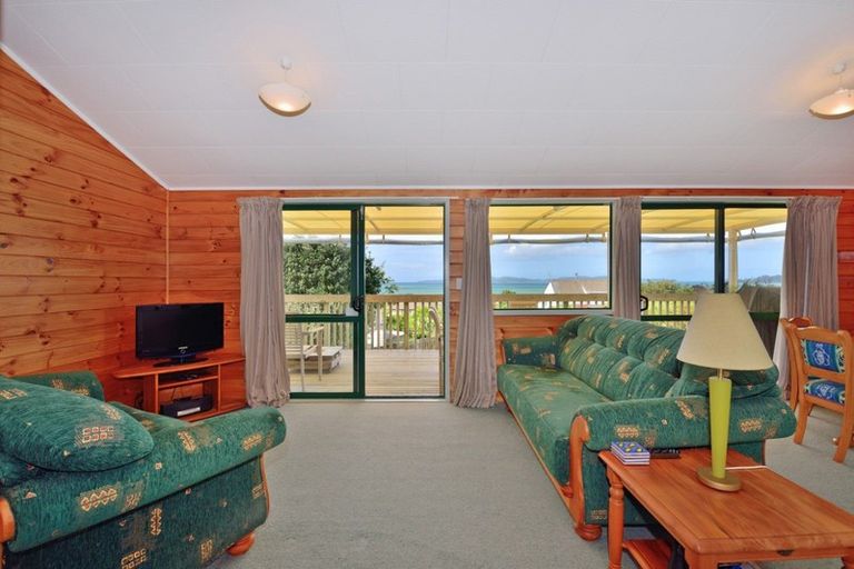 Photo of property in 20 Kotuku Place, Snells Beach, 0920
