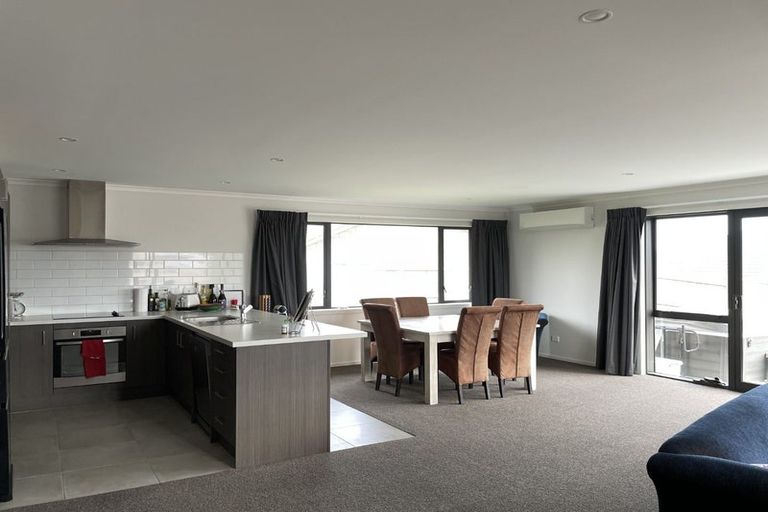 Photo of property in 32 Varsity Heights, Fitzherbert, Palmerston North, 4410