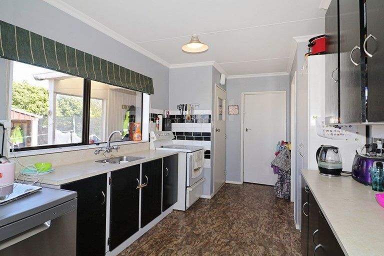 Photo of property in 9 Moore Road, Winton, 9720