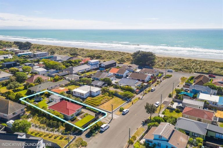 Photo of property in 20 Lonsdale Street, New Brighton, Christchurch, 8083