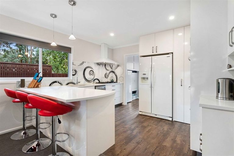 Photo of property in 36 Daniels Road, Redwood, Christchurch, 8051