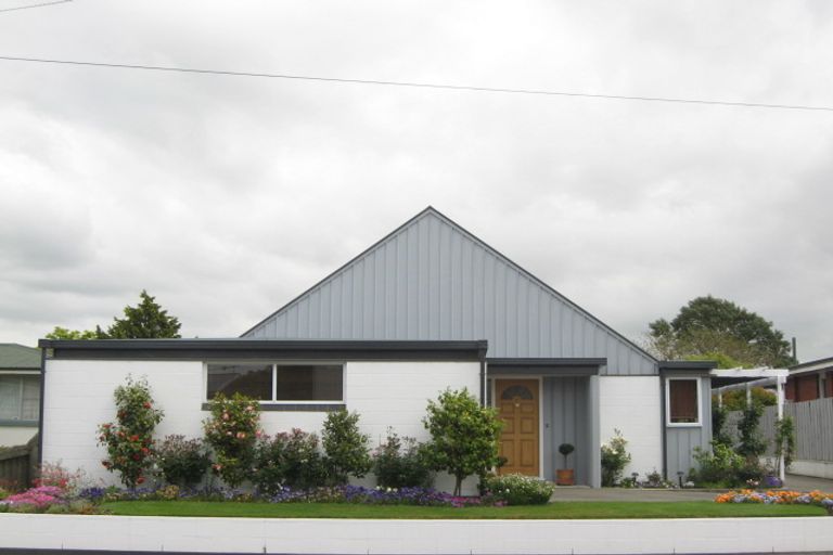 Photo of property in 2/35 Munro Street, Redwood, Christchurch, 8051