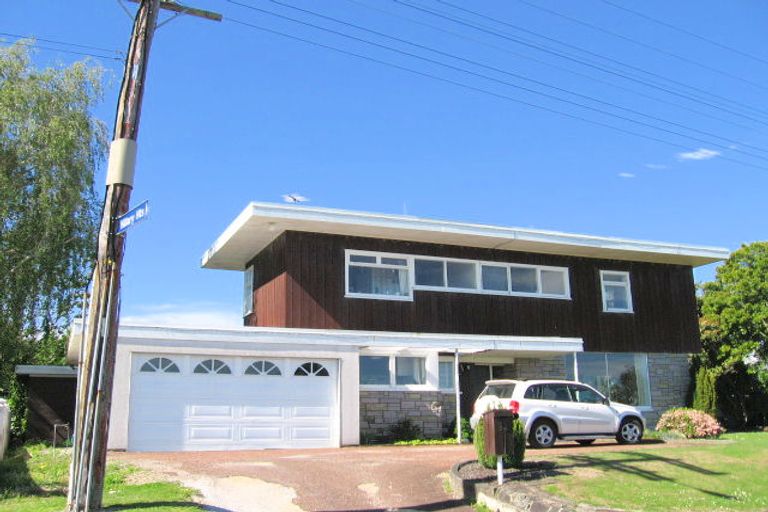 Photo of property in 24 Hill Road, Whataupoko, Gisborne, 4010