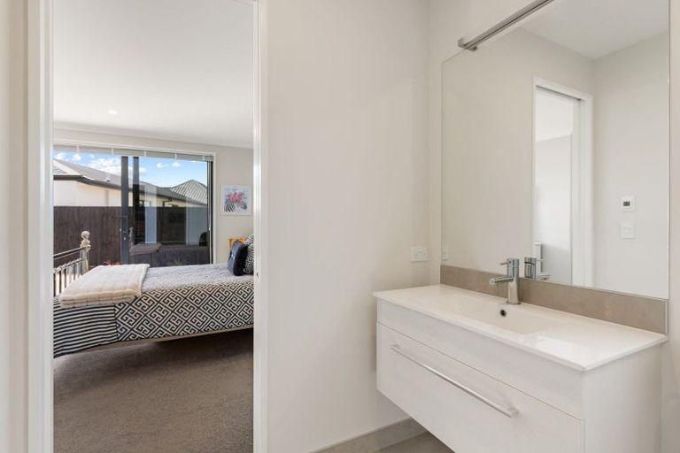 Photo of property in 11 Eastman Drive, Halswell, Christchurch, 8025