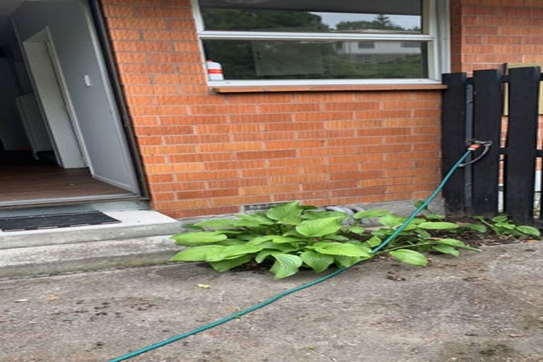 Photo of property in 1/27 Thorrington Road, Cashmere, Christchurch, 8022