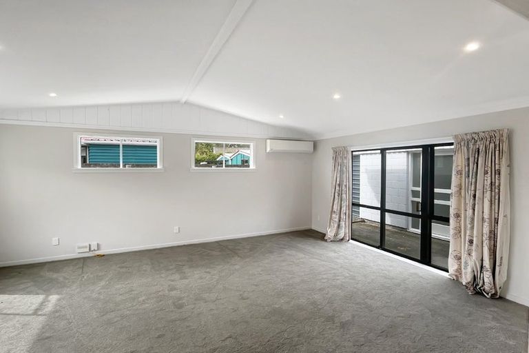 Photo of property in 19 Pratt Street, New Brighton, Christchurch, 8083