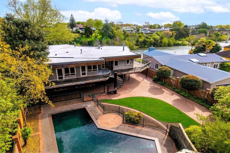 Photo of property in 343 River Road, Claudelands, Hamilton, 3214