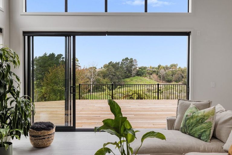 Photo of property in 11 Lily Way, Pyes Pa, Tauranga, 3112