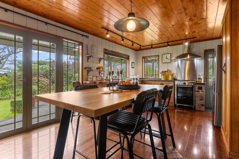 Photo of property in 5 Bosworth Street, Egmont Village, 4372