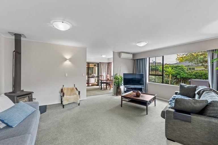 Photo of property in 20 Awanui Drive, Waikanae, 5036