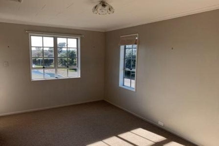 Photo of property in 14b Donald Street, Featherston, 5710