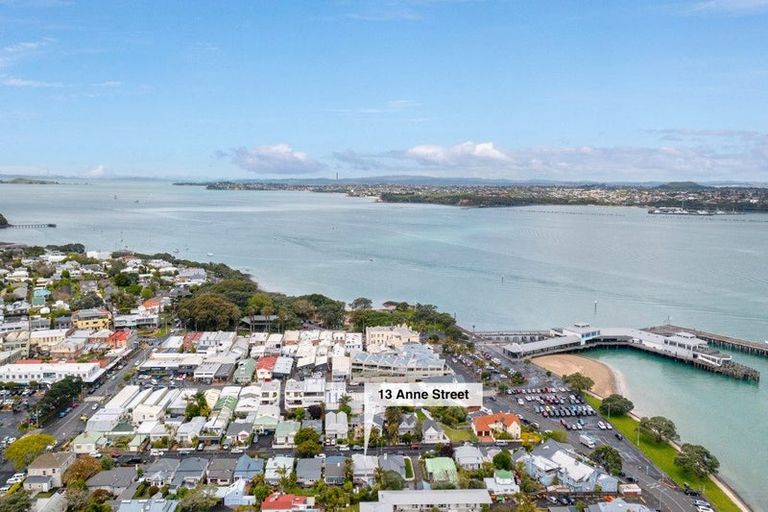 Photo of property in 13 Anne Street, Devonport, Auckland, 0624