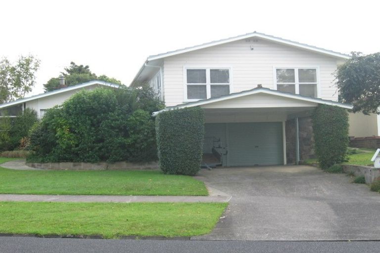Photo of property in 3 The Boulevard, Sunnyhills, Auckland, 2010
