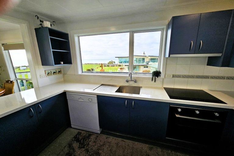 Photo of property in 10 Rimu Street, Kaka Point, Balclutha, 9271