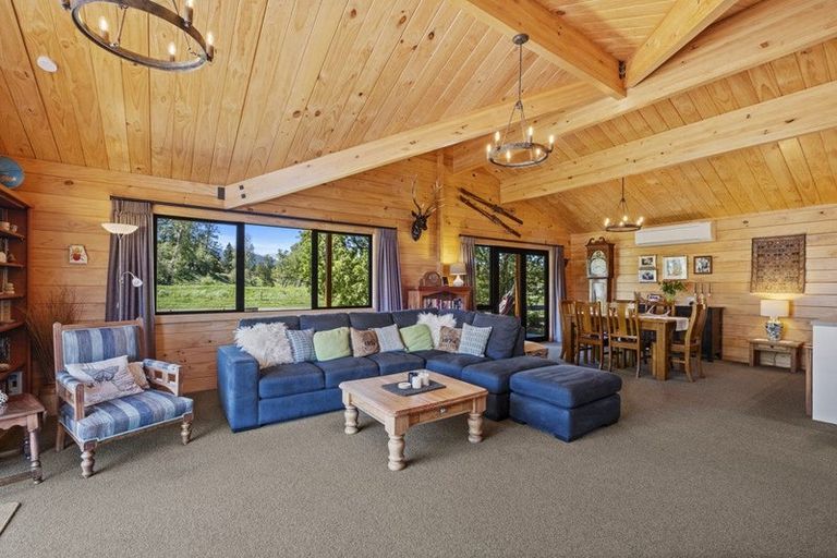 Photo of property in 16 Tennyson Close, Hanmer Springs, 7334