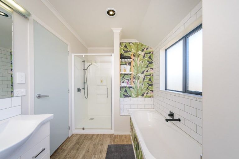 Photo of property in 39 Barling Street, Himatangi Beach, Foxton, 4891