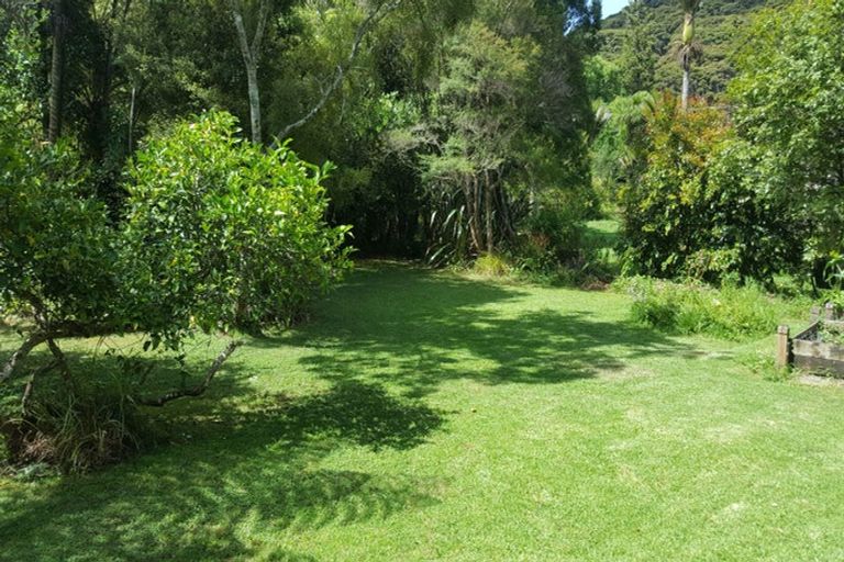 Photo of property in 5 Fawcett Road, Laingholm, Auckland, 0604