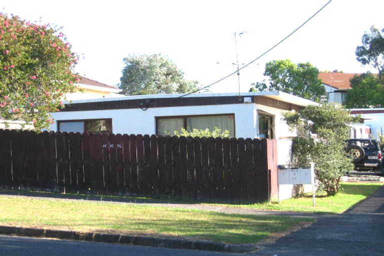 Photo of property in 1/31 Gardner Avenue, New Lynn, Auckland, 0600