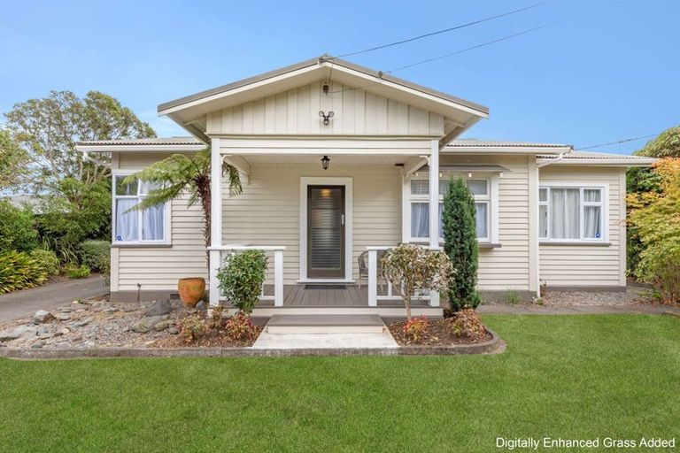 Photo of property in 21 Moore Avenue, Tawhero, Whanganui, 4501