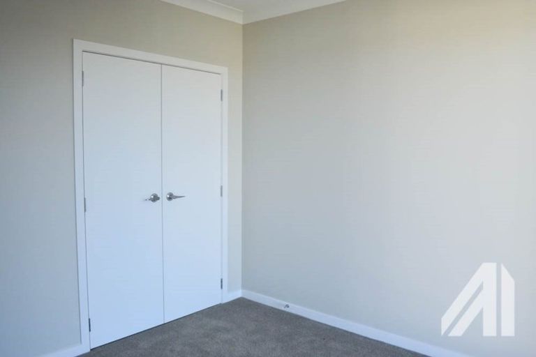 Photo of property in 3 Peihana Road, Hobsonville, Auckland, 0616