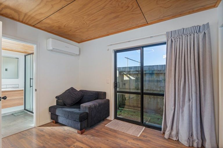 Photo of property in 15 Moewai Park Road, Whitianga, 3510