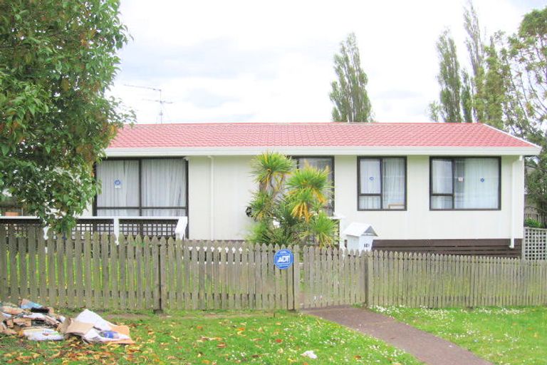 Photo of property in 1/16 Maywood Crescent, Glen Eden, Auckland, 0602