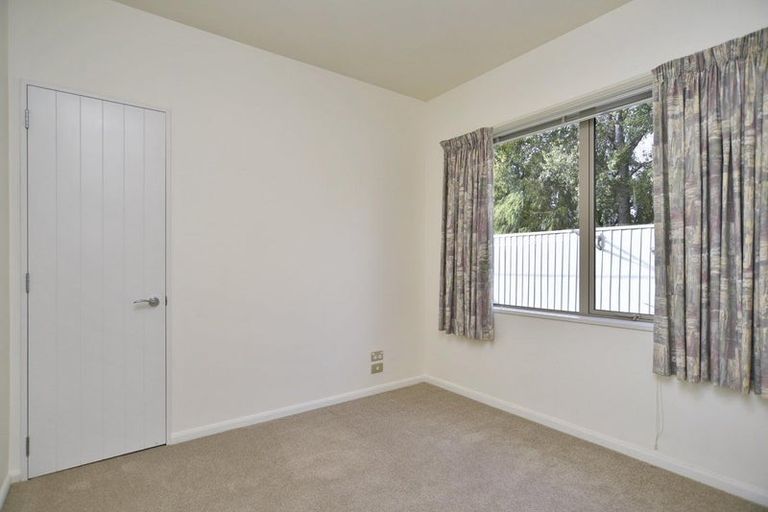 Photo of property in 18 Streamside Court, Woolston, Christchurch, 8062