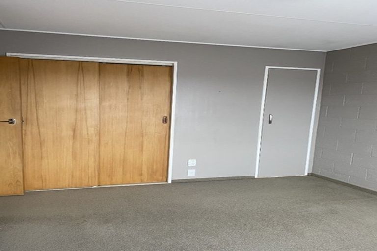 Photo of property in 3/302 Sylvan Road, Parkvale, Hastings, 4122