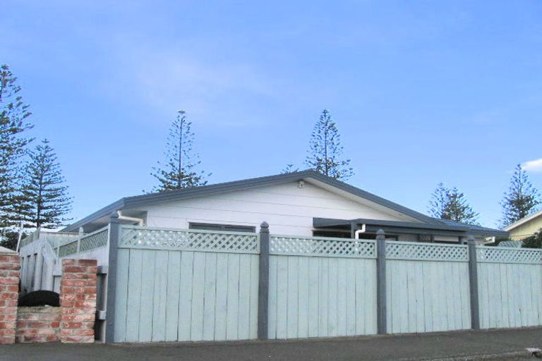 Photo of property in 116a Te Awa Avenue, Te Awa, Napier, 4110