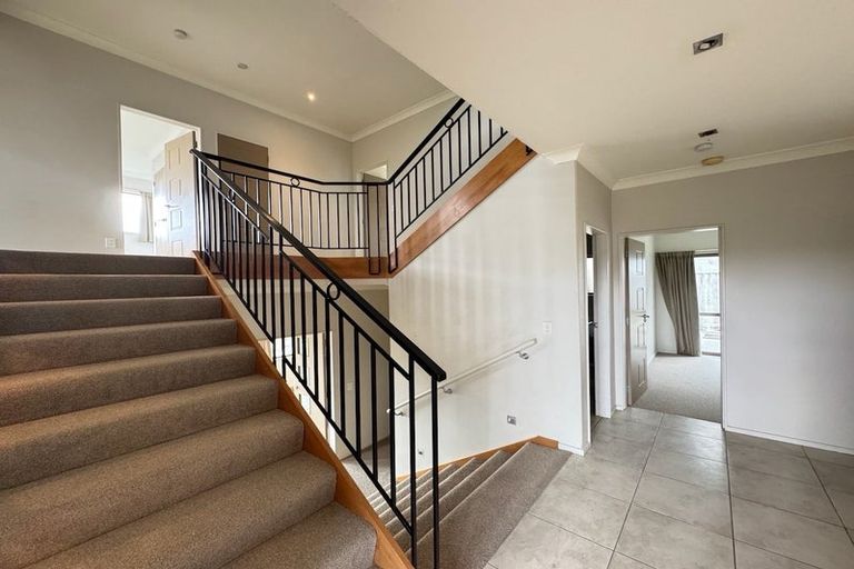 Photo of property in 6 Port Lane, Whitby, Porirua, 5024