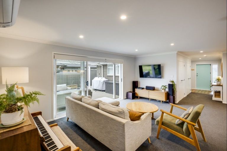 Photo of property in 26 Hurunui Drive, Te Awa, Napier, 4110