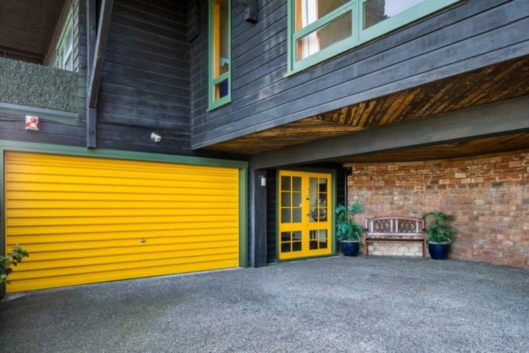 Photo of property in 415 Marine Drive, Mahina Bay, Lower Hutt, 5013