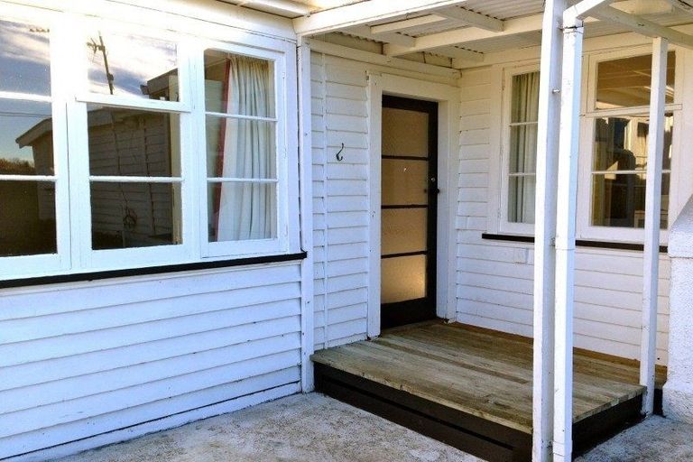 Photo of property in 1a Brown Avenue, Carterton, 5713