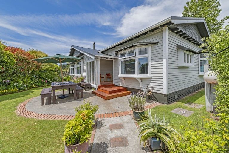 Photo of property in 29 Broadway Avenue, Waikuku Beach, 7473