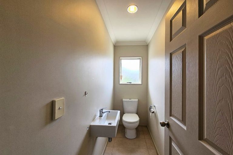 Photo of property in 51 Skelligs Drive, Flat Bush, Auckland, 2019