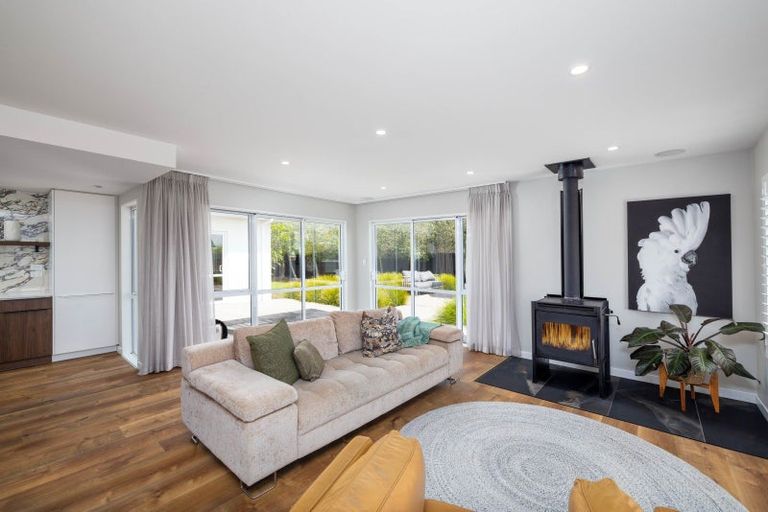 Photo of property in 3 Te Wairewa Street, Pegasus, 7612