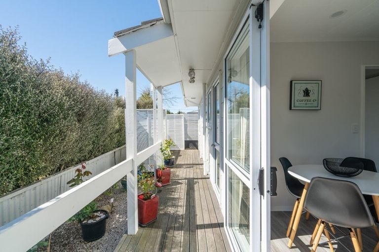 Photo of property in 108 Tamatea Road, Taupo, 3330