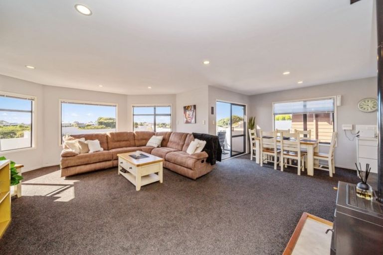 Photo of property in 13 Annandale Street, Lynmouth, New Plymouth, 4310