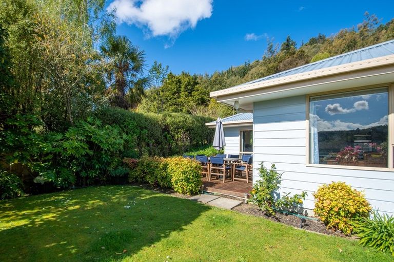 Photo of property in 91a Milton Terrace, Picton, 7220