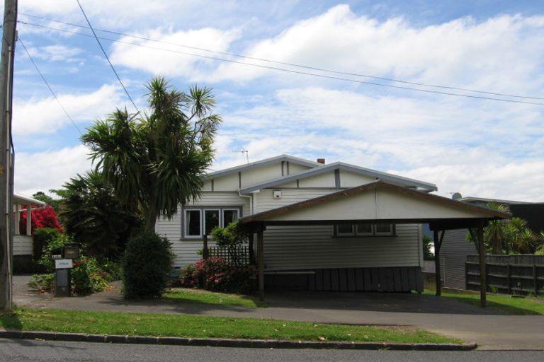 Photo of property in 209 Meola Road, Point Chevalier, Auckland, 1022
