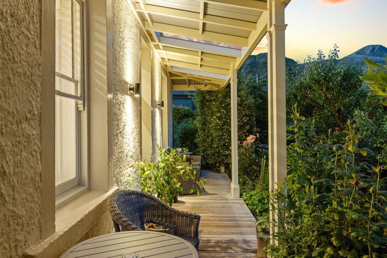 Photo of property in 21 Anglesea Street, Arrowtown, 9302