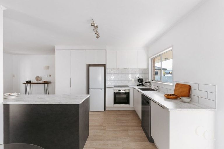 Photo of property in 235a Range Road, Papamoa Beach, Papamoa, 3118