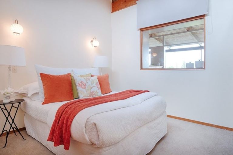 Photo of property in 50 Castor Bay Road, Castor Bay, Auckland, 0620