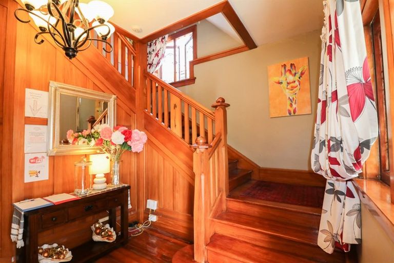 Photo of property in 5 Campbell Street, Geraldine, 7930