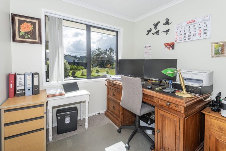 Photo of property in 11 Cherrywood Rise, Paparoa, 0571