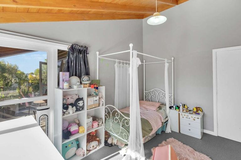 Photo of property in 157 West Belt, Rangiora, 7400